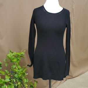 SIMPLY VERA WANG BLACK  SWEATER SIZE X-SMALL